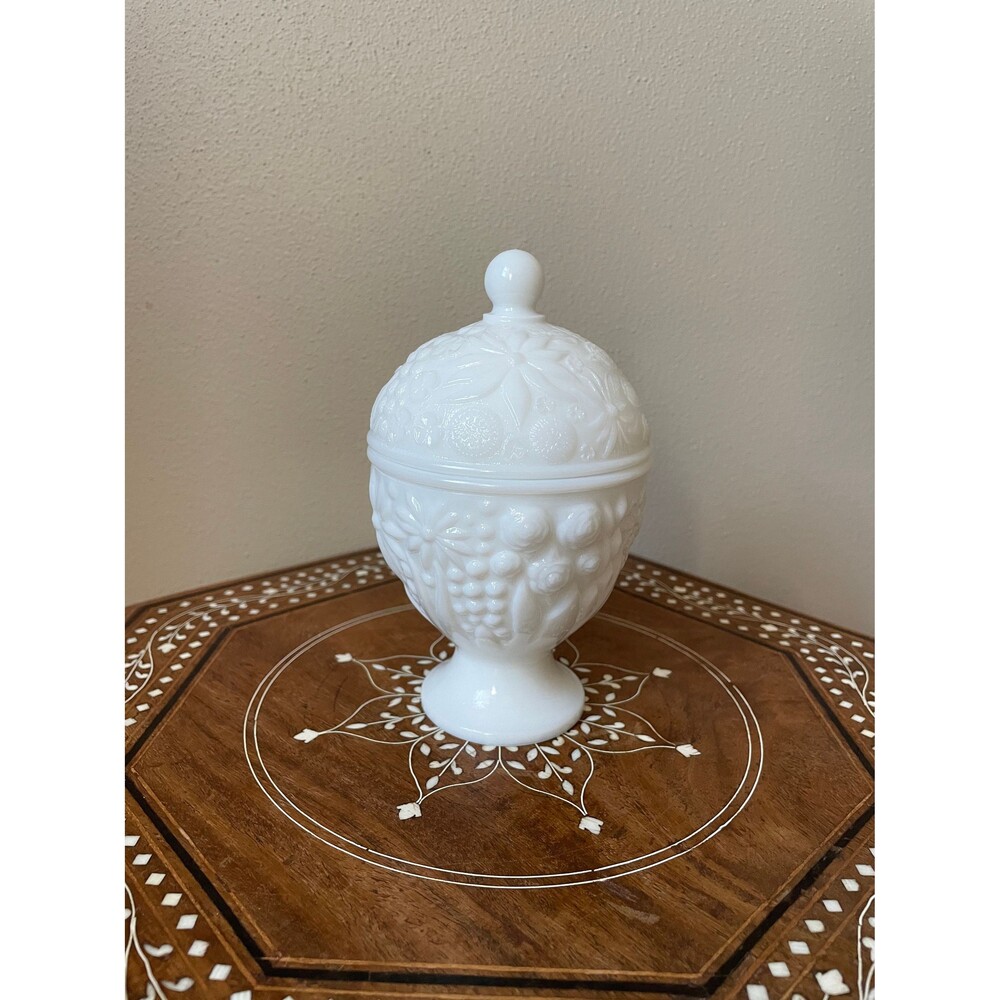 Vintage AVON Milk Glass Egg Shaped Covered Candy Dish